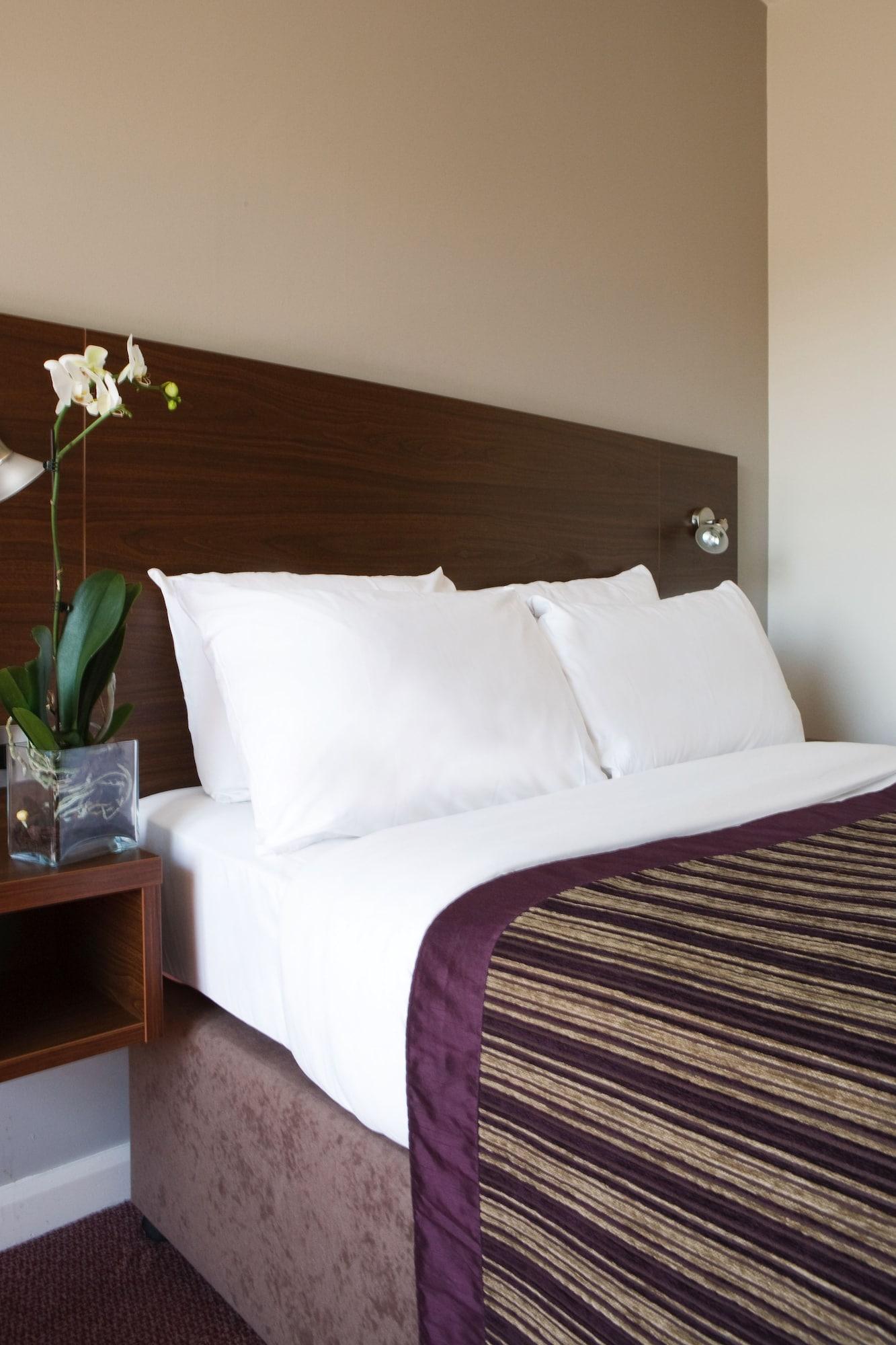 Leonardo Hotel Дерби Экстерьер фото