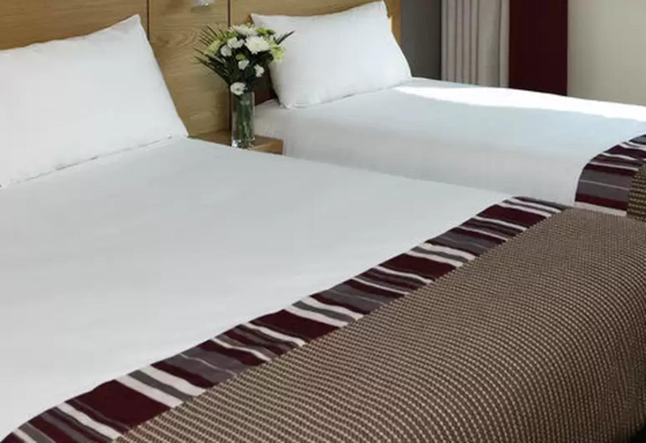 Leonardo Hotel Дерби Экстерьер фото